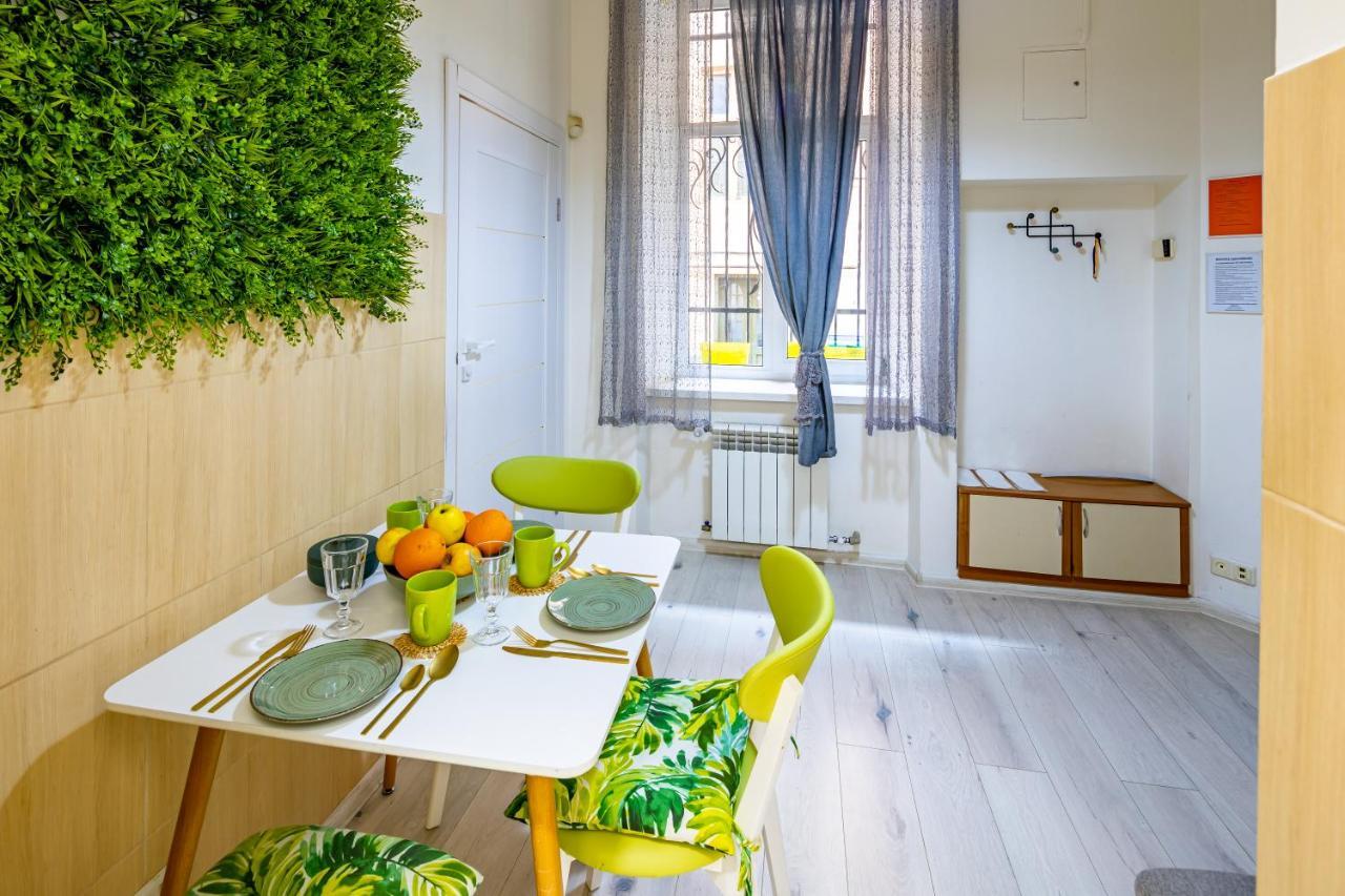 Apartment Bv *